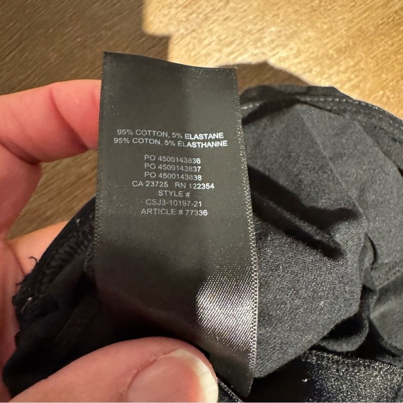 TNA Black Short Sleeve Tee women’s 2XS - Picture 6 of 8